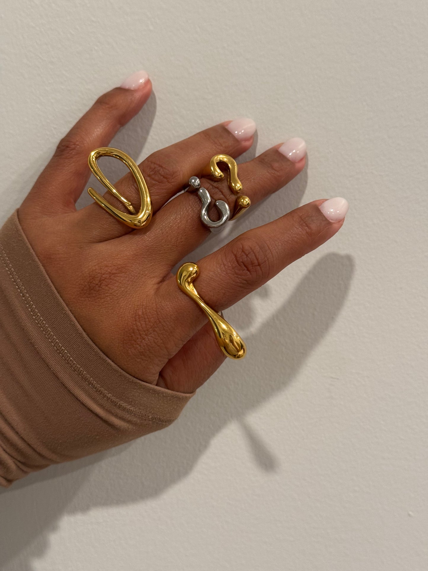 Xiommy Ring