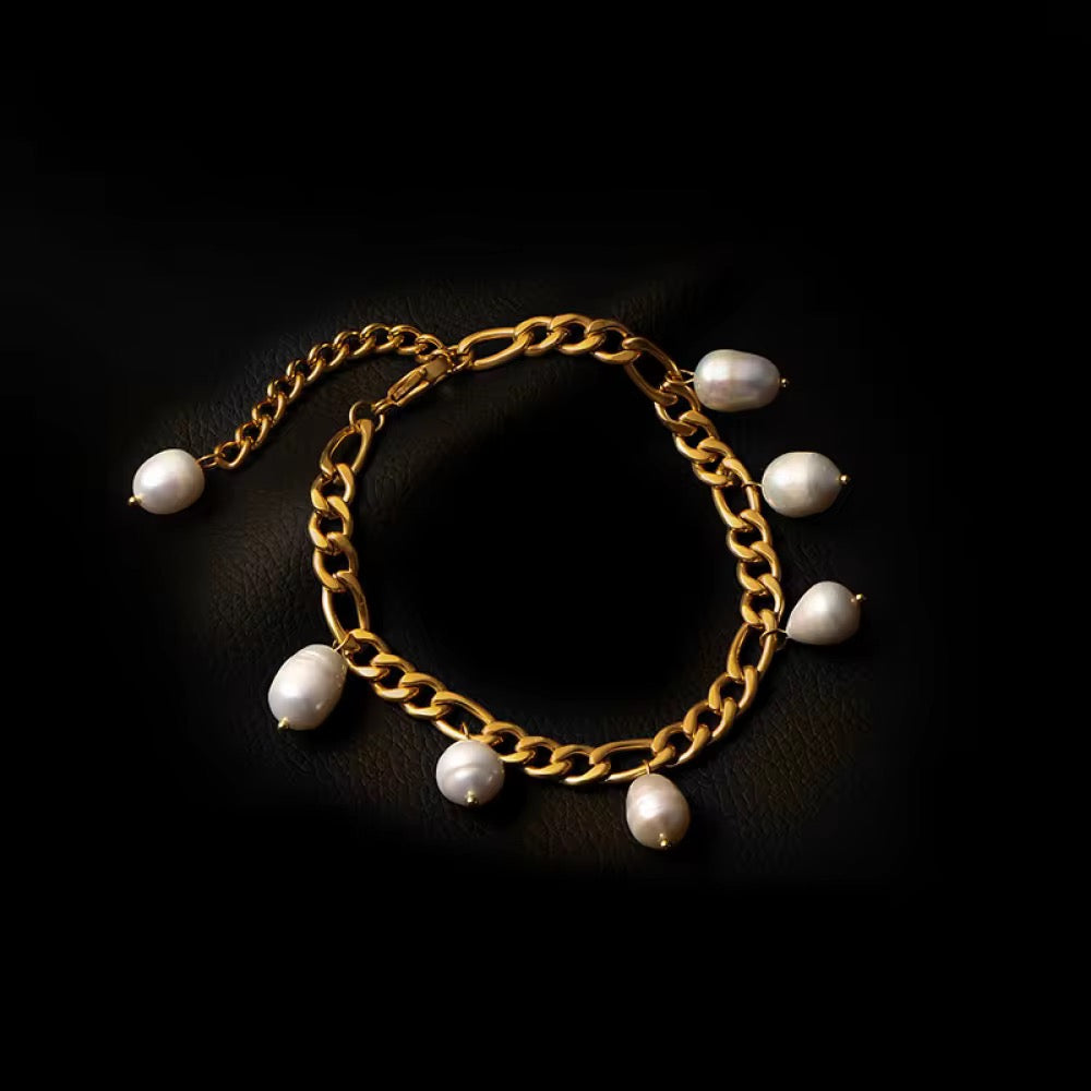 Eminata Bracelet