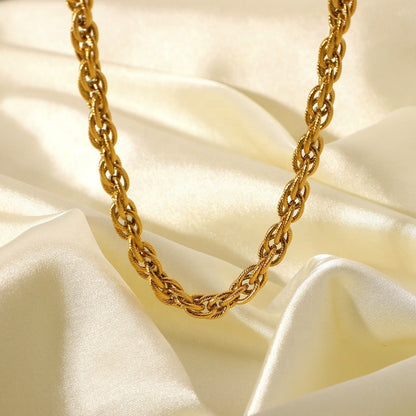 Paola Necklace