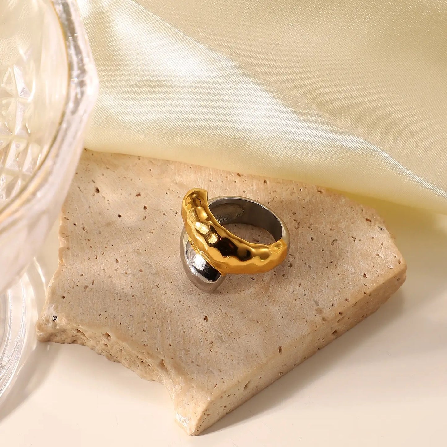 Gigi Ring